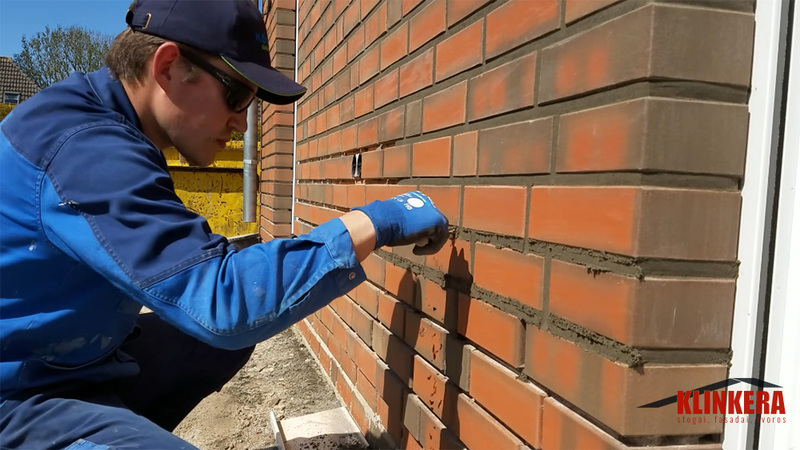 Klinkerio plytelių užpildymas mišiniu