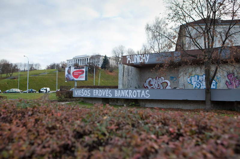 Kova su pastatais-vaiduokliais