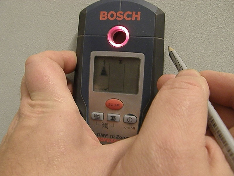 Paslėptos instaliacijos ir metalo paie&scaron;ka