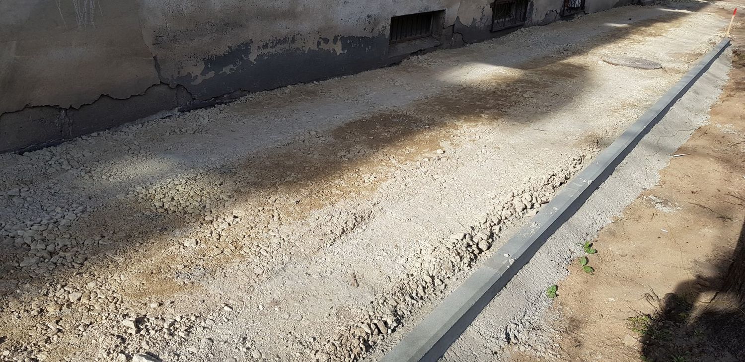 trinkeliu_klojimas_ant_skaldos