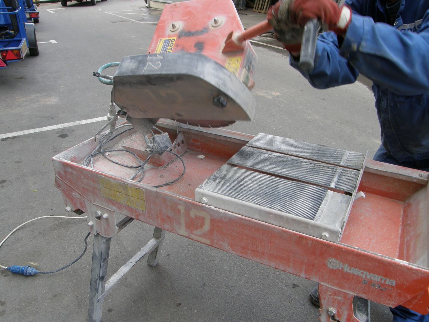 trinkeliu_pjaustymo_stakles