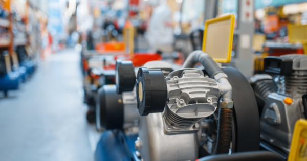 įrangos_ir_technikos_parduotuvė