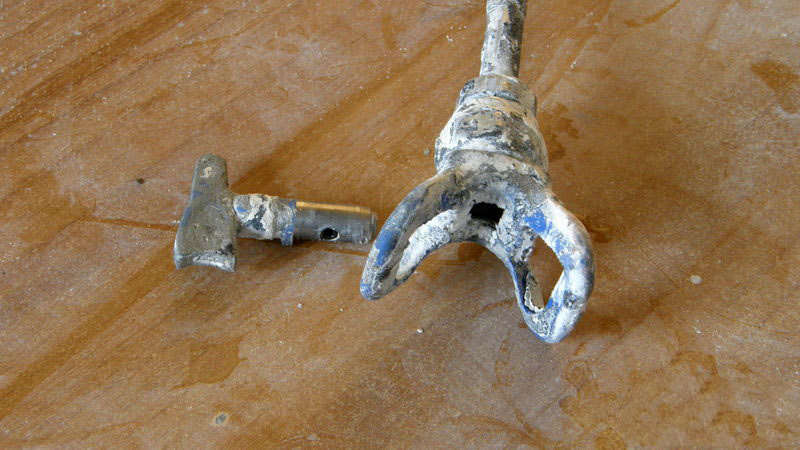 Dažų purkštuvo antgalis