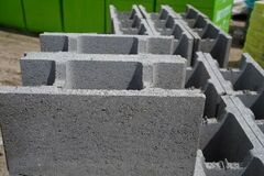 betoniniai pamatų blokeliai vilniuje