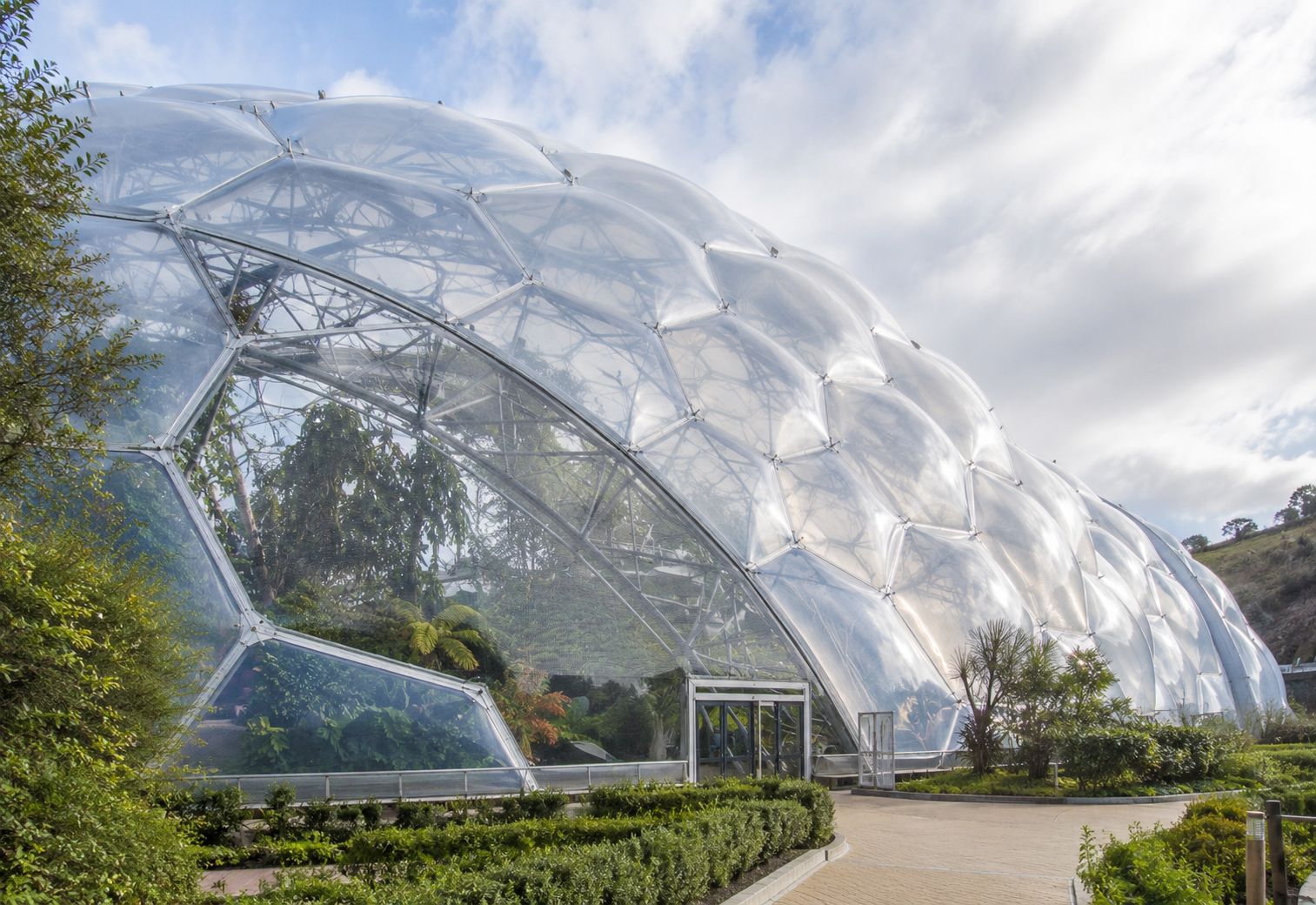 ETFE plėvelė architektūroje