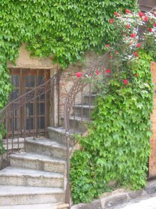 146139 romantic staircase