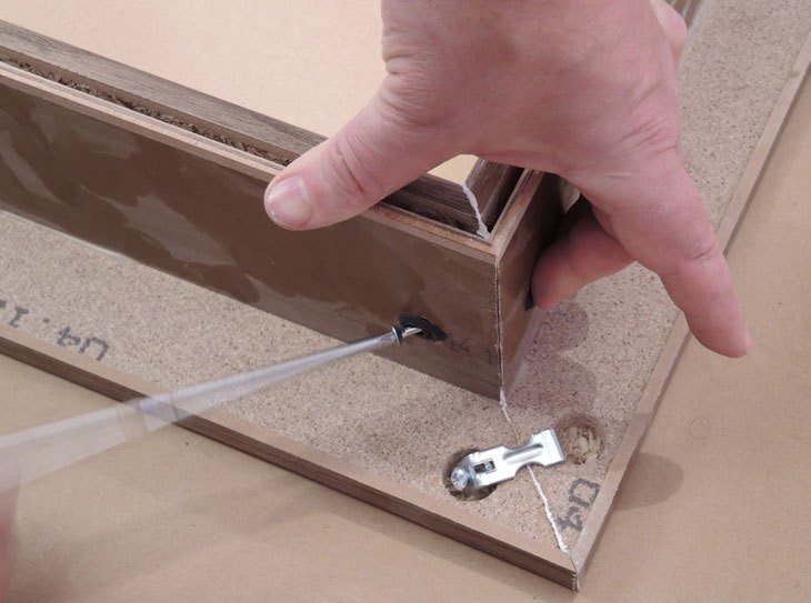 Vidaus durų staktos montavimas Vidaus durų staktos montavimas