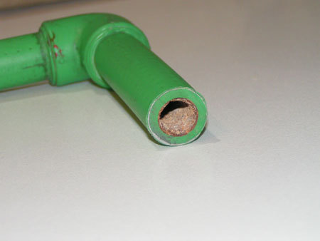 Kalkėja ir plastikiniai vamzdžiai