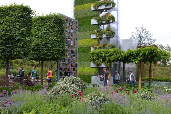 The B&Q Garden, Laurie Chetwood and Patrick Collins, Gold Medal